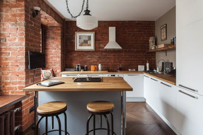 cocina blanca sin muebles altos