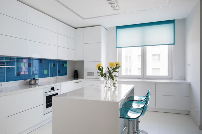 Interior de cocina en colores claros