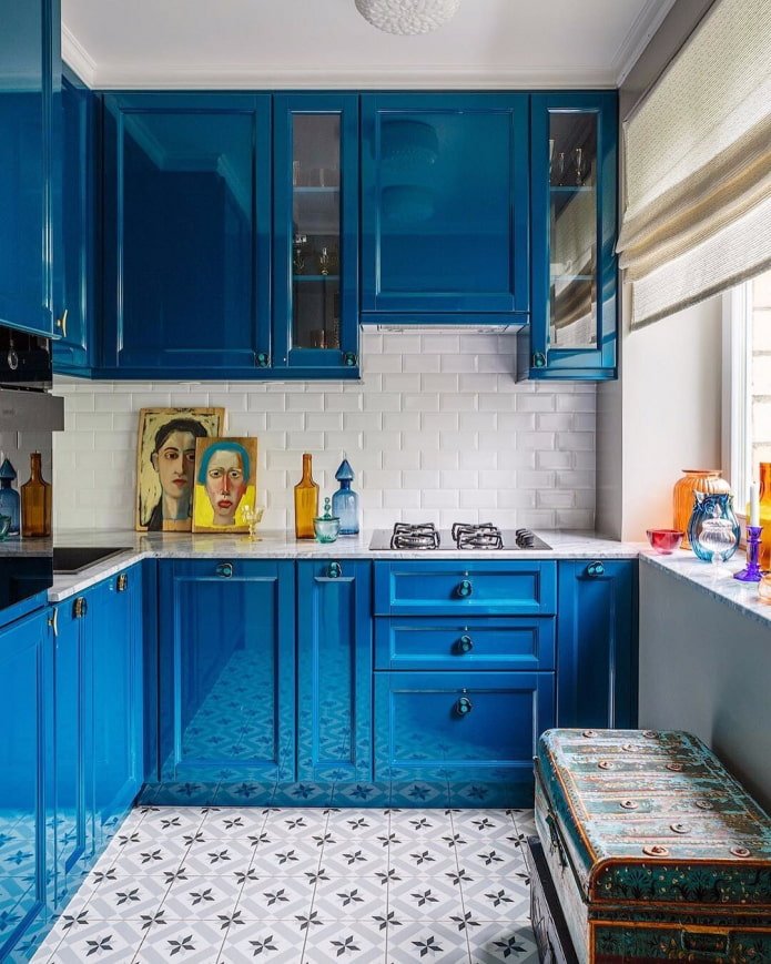 juego de cocina azul
