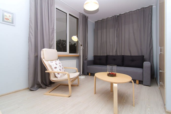 Sala de estar en un apartamento de una habitación de 44 m².