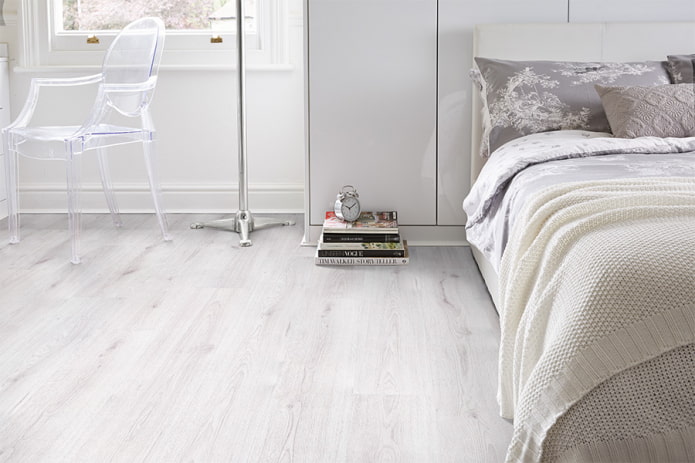 Linóleo blanco con imitación de laminado en el interior