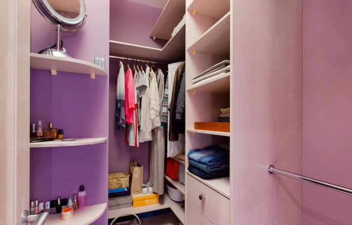 small dresser room