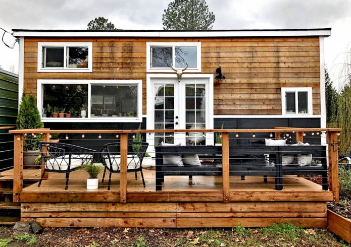 Casa con una acogedora terraza