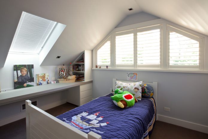 Ático luminoso para niño