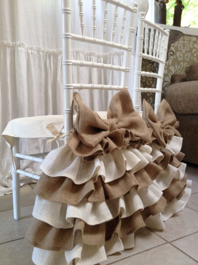 burlap chair decor