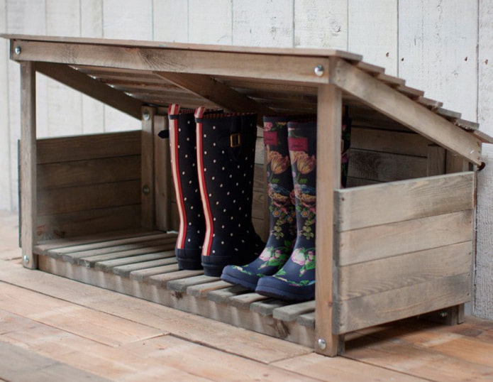 Casa de Tablas para Zapatos