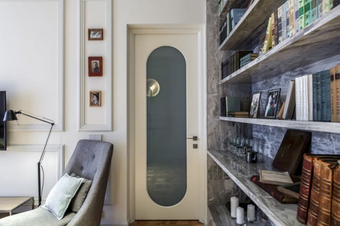 Puerta interior con vidrio