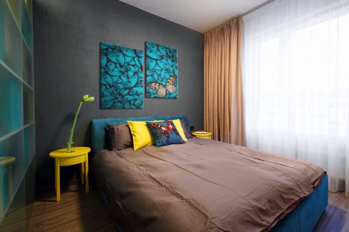 pintura modular moderna en el interior del dormitorio