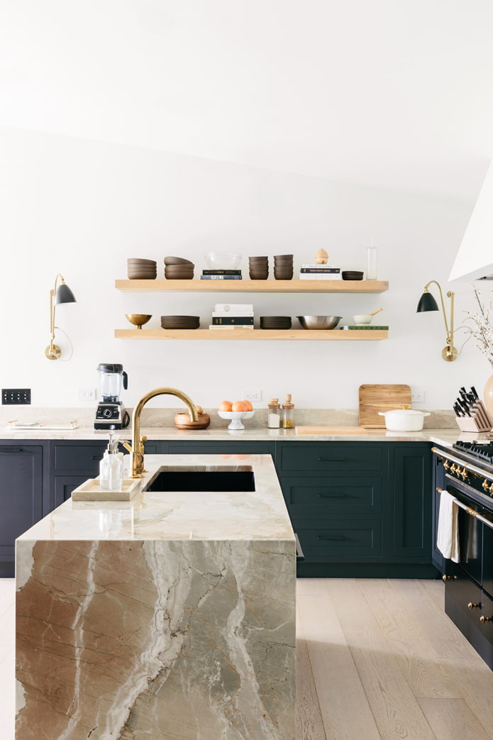 beige mármol countertop