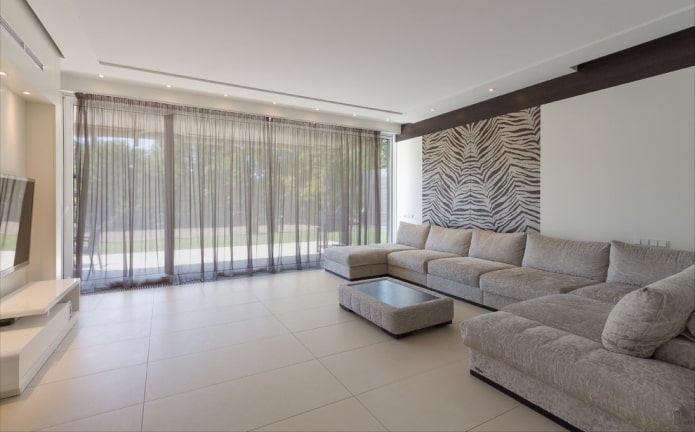 azulejos en el interior del salón