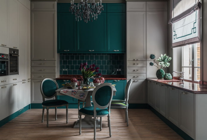 esquema de colores del interior en estilo neoclásico