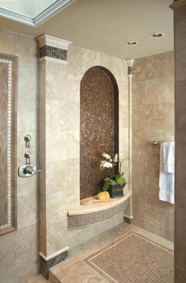 Nicho figurado en el interior del baño