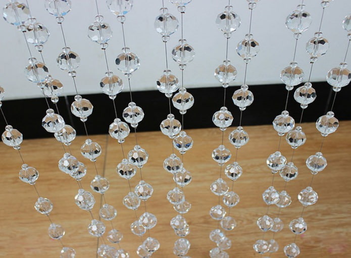 cortinas de hilo con cuentas transparentes