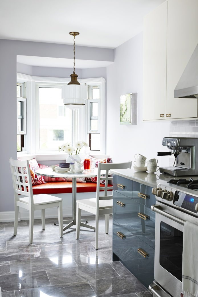 cocina con ventanal