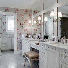 Papel pintado para el baño: ventajas y desventajas, tipos, diseño, 70 fotos del interior-10