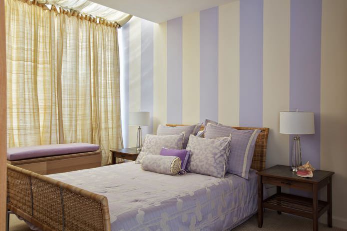 Dormitorio en beige y lila