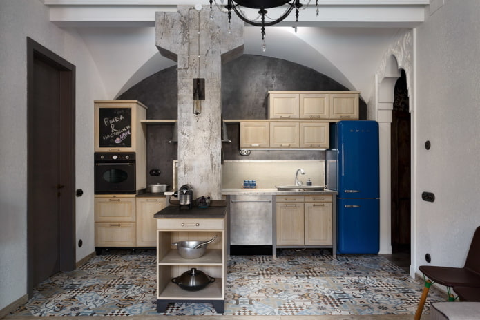 Paredes grises de yeso en la cocina