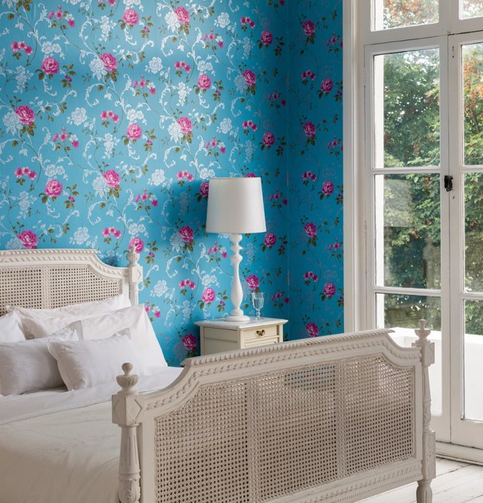 papel tapiz fotográfico con rosas en el interior