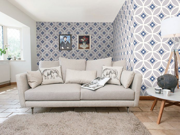 Papel pintado gris azulado en la sala