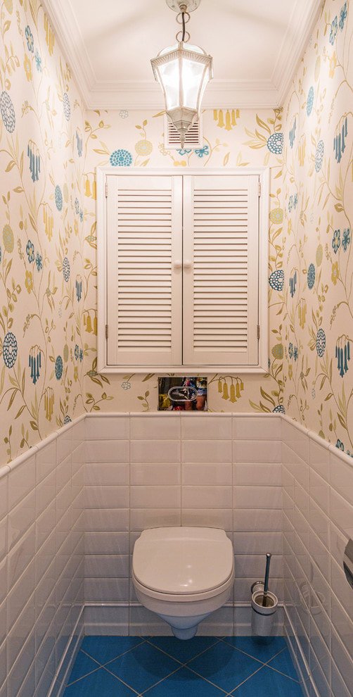 Papel pintado en el inodoro