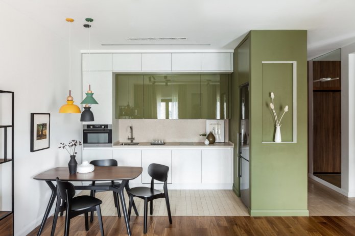 cocina blanca y oliva