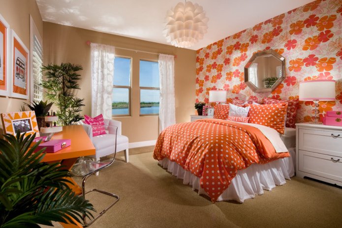 papel pintado beige y naranja