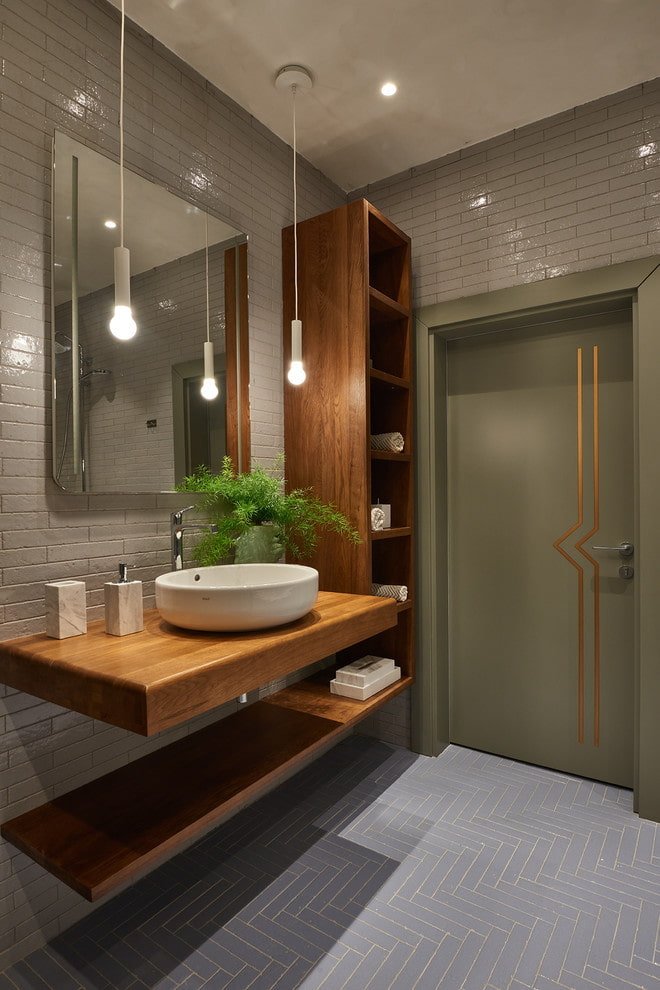 iluminación por zonas en el interior del baño