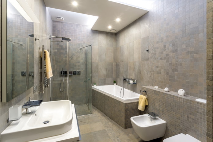 Iluminación por zonas en el interior del baño