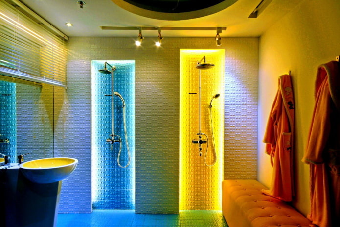 diseño de iluminación en el interior del baño