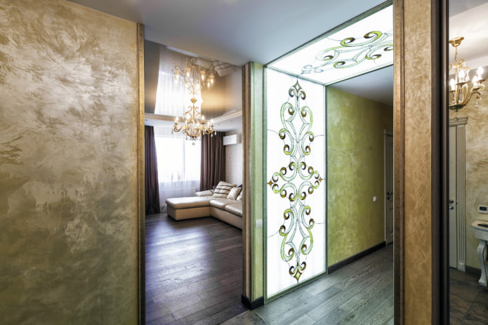 Esquinas con efecto metal en el interior