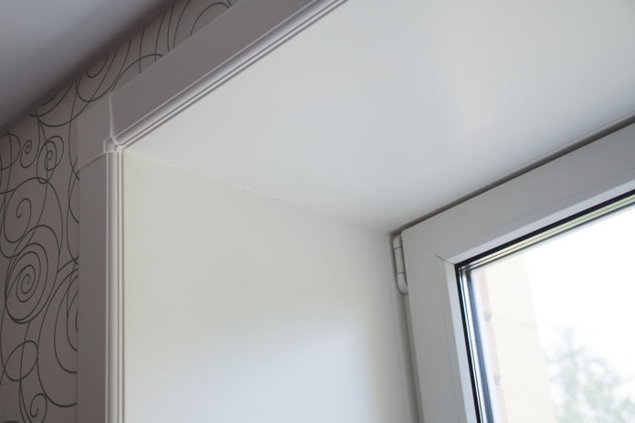 decoración de pendiente de ventana