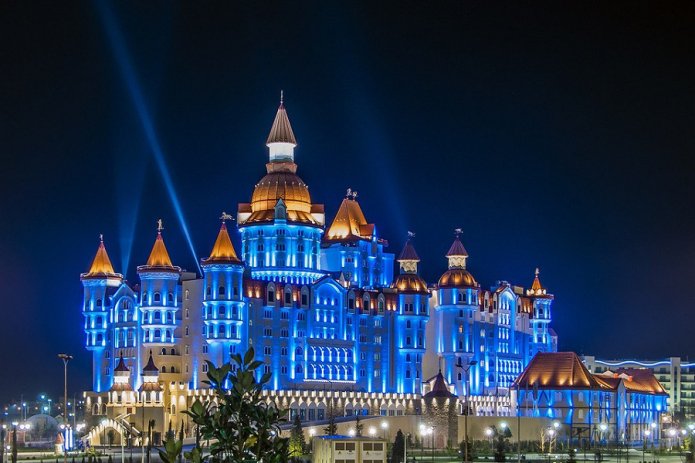 Hotel con iluminación