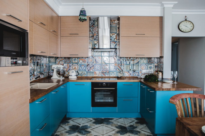 Mueble de cocina en forma de U