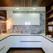 Diseño de cocina en forma de U-7