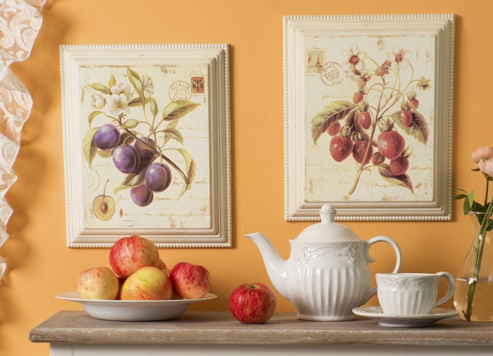 paneles de cocina en técnica de decoupage