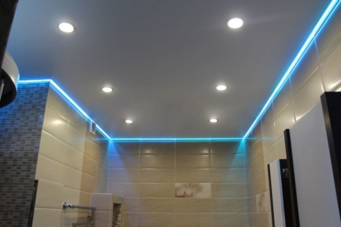 estructura de techo flotante con iluminación perimetral 