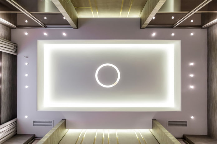 techo con iluminación
