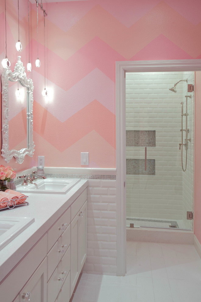 Rosa en el baño