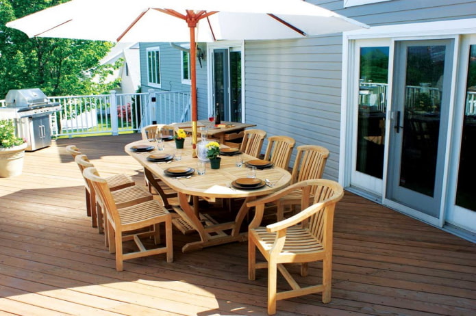 patio detrás de la casa