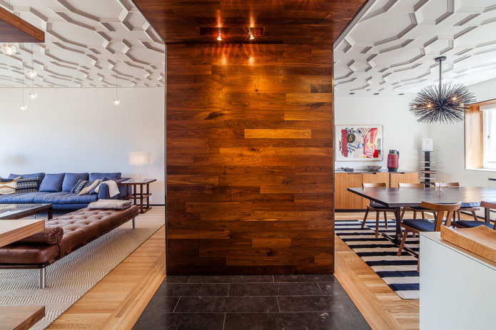 tabique de laminado en el interior de la cocina-salón