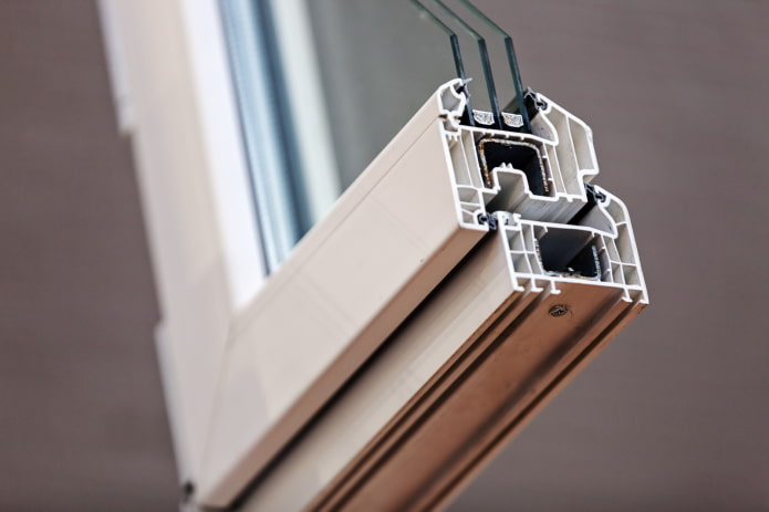 Perfil de PVC para ventana