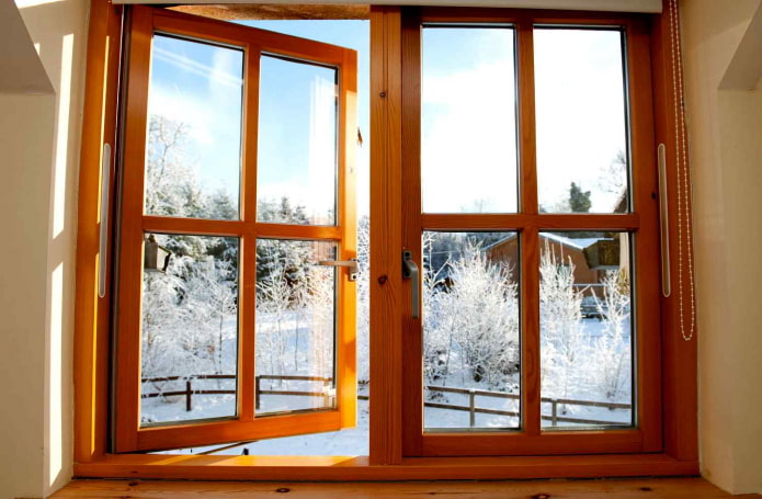 ventana de PVC marrón