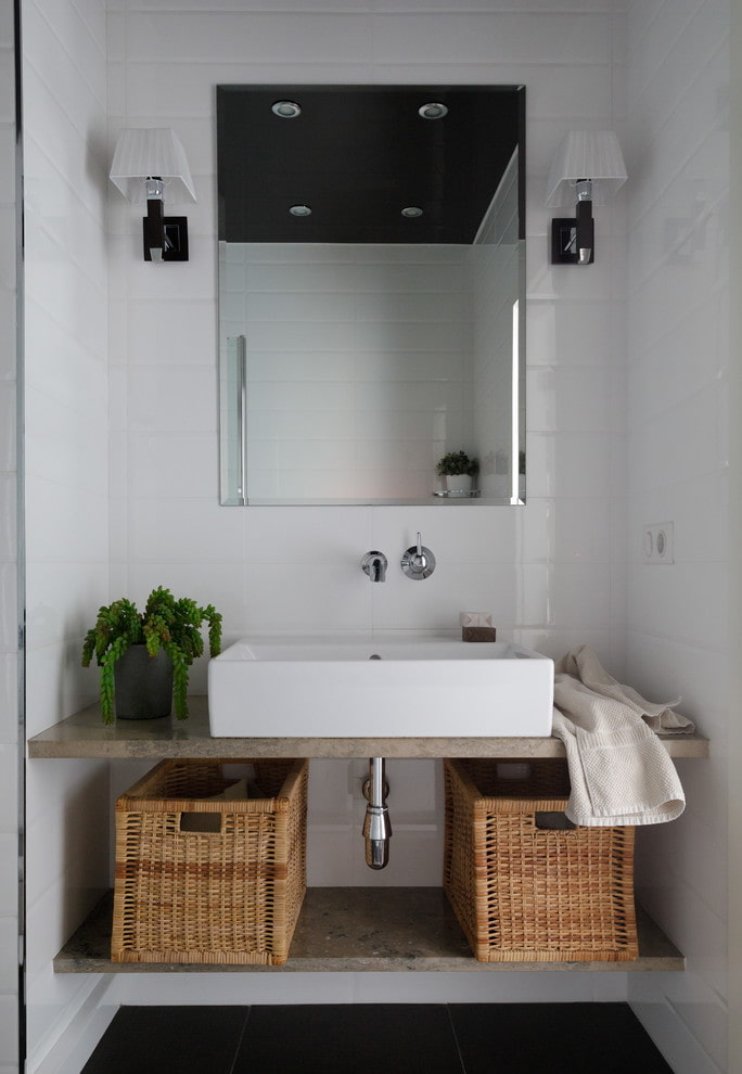 Cestas bajo el lavabo