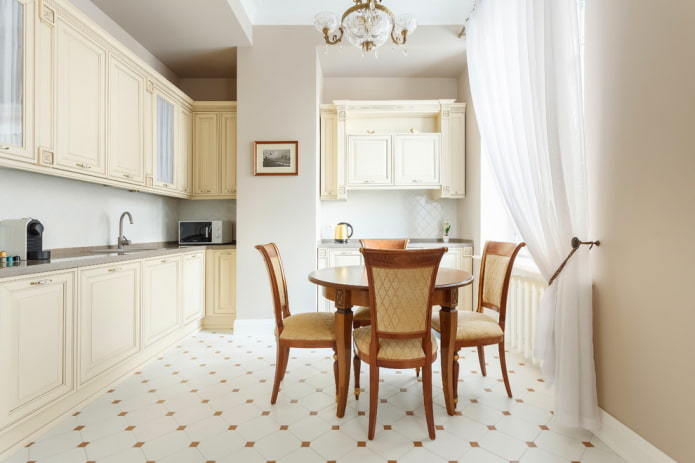 Azulejos con insertos para el interior de la cocina