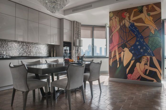 Azulejos de suelo en forma de diamante en el interior de la cocina