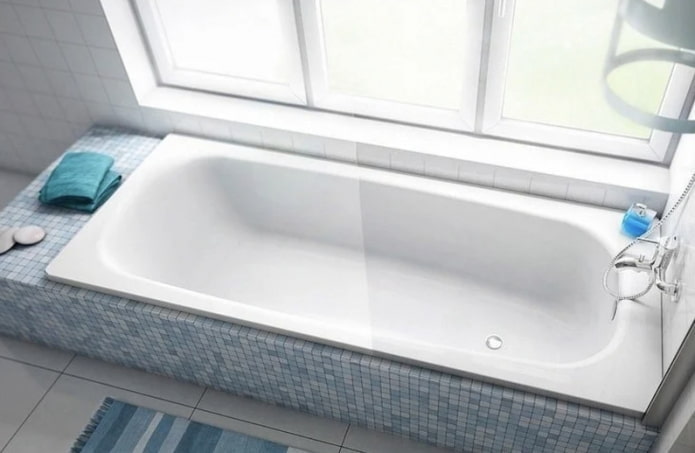 bañera de esmalte