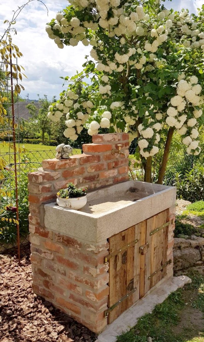 Lavabo de ladrillo