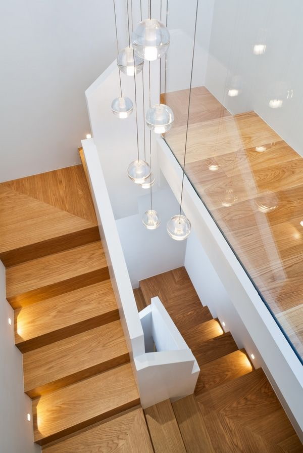 Características de la iluminación de escaleras