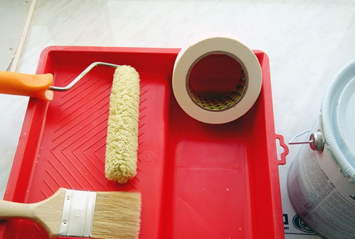 herramientas para pintar suelos
