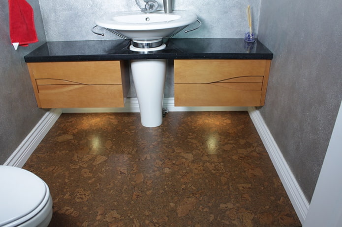 suelo de corcho para baño
